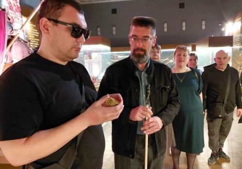 Для участников СВО в Волгоградском краеведческом музее провели специальную экскурсию 