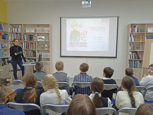 Камышинская модельная библиотека принимает участие в VI межрегиональной акции-флешбуке