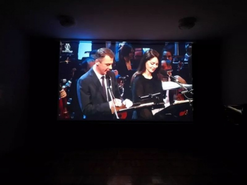 Волгоградцы услышали «Новые сказки с оркестром»