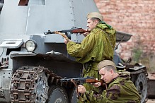 Фотовыставка военно-исторических инсталляций «Фронтовые сюжеты и портреты»