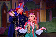 Премьера спектакля "Летучий корабль" Волгоградского музыкального театра (21 декабря 2013 года)