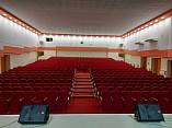 В ДК «Октябрь» Ленинского района начал работу модернизированный кинозал В ДК «Октябрь» Ленинского района начал работу модернизированный кинозал