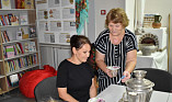 В Среднеахтубинской модельной библиотеке рассказали о русских чайных традициях В Среднеахтубинской модельной библиотеке рассказали о русских чайных традициях