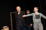 Волгоградский ТЮЗ расскажет сказку для взрослых Волгоградский ТЮЗ расскажет сказку для взрослых